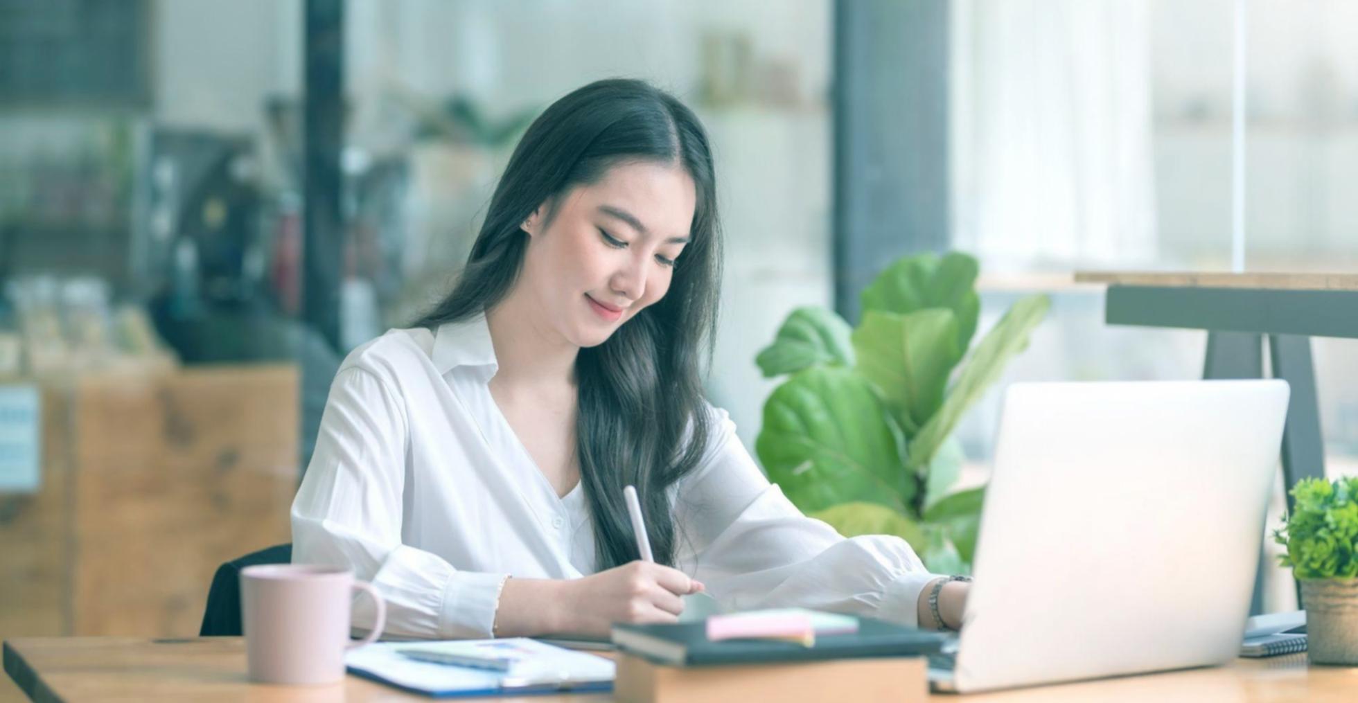 Structured curriculum with clear progression path